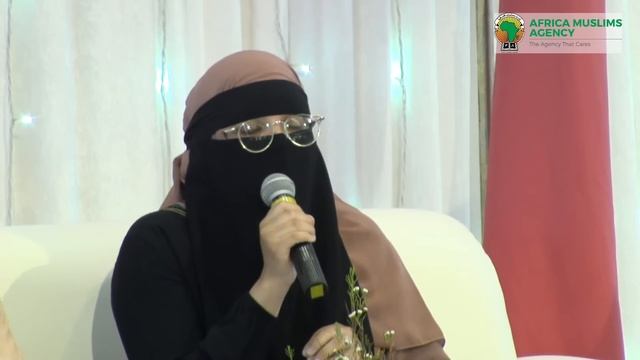 Pink Hijab Day 2023 - Voc & House Wive's Forum смотреть онлайн