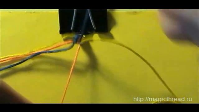 Фенечка с узором Ромбики смотреть онлайн