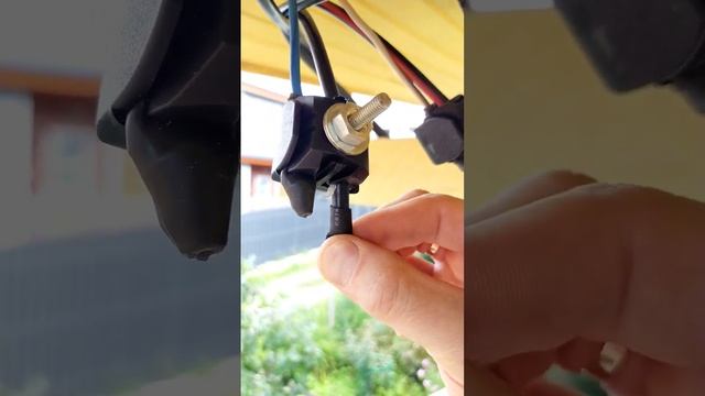 Как правильно изолировать СИП? #shots #automatic #video #электрик #сборкащитов #сип смотреть онлайн
