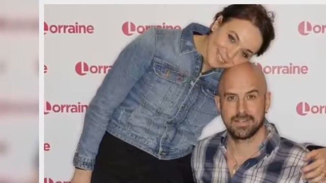 Inside Strictly star Amanda Abbington's whirlwind romance with fiancé Jonathan Goodwin【News】 смотреть онлайн