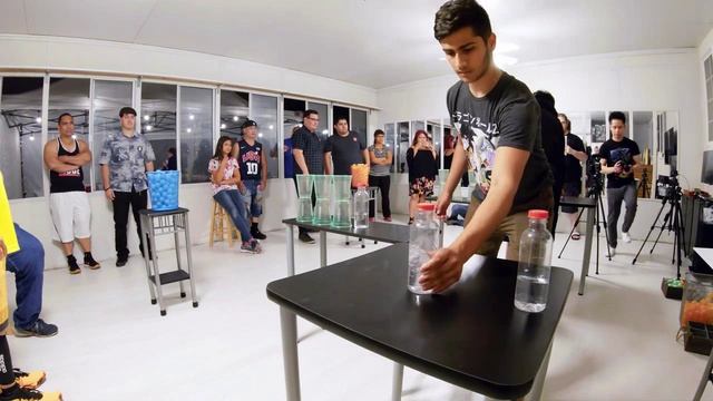 №2) игры ДЛЯ ВЕСЕЛОЙ КОМПАНИИ  с теннисными шариками