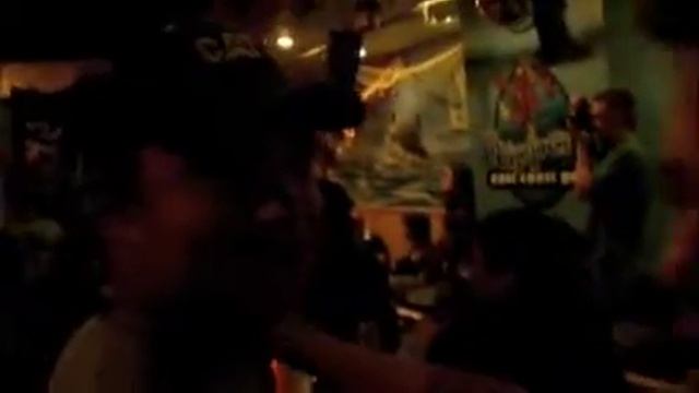 Cort Delano @ Flippers Pub (Whitehorse YT) смотреть онлайн