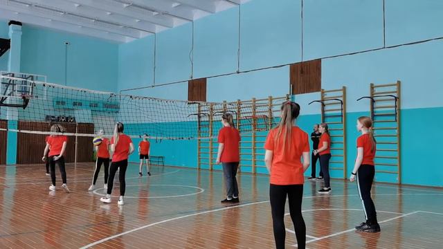 Урок физкультуры в 6А классе смотреть онлайн