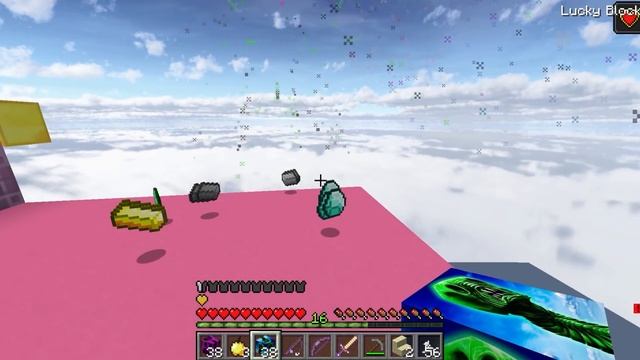 Эндермен Лаки Блок VS Крипер ЛакиБлок / Майнкрафт Битва НУБ Против ПРО Выжить на 1 блоке в Minecraf