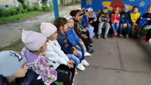 Книжка на ладошке МДОАУ №33 А Шмахтл Тильда Яблочное сердечко смотреть онлайн