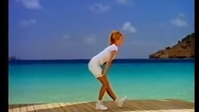 Claudia Schiffer. Клаудиа Шиффер.Суперфитнес с переводом. смотреть онлайн