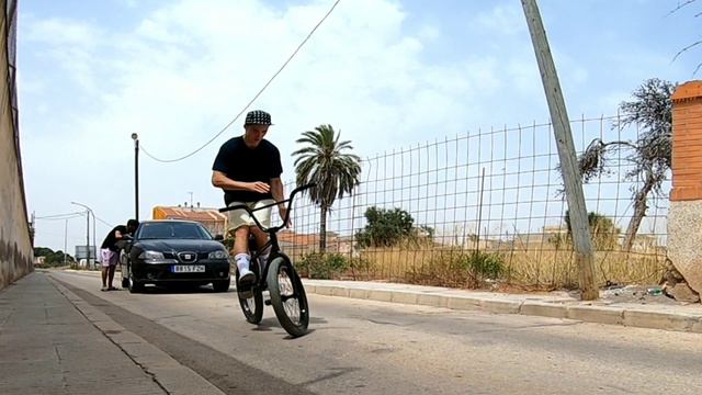 Как сделать ПРОКРУТКУ на БМХ смотреть онлайн