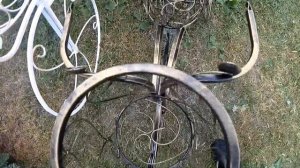 Кованые подставки для цветов