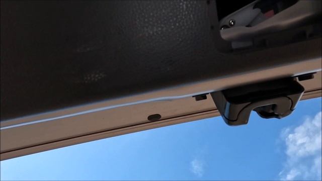 Toyota RAV4 Manual Boot Release: How to Open Your Boot Without Power 2019+ смотреть онлайн