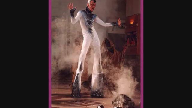 Vitas - Extraterrestrial Friend - slideshow смотреть онлайн