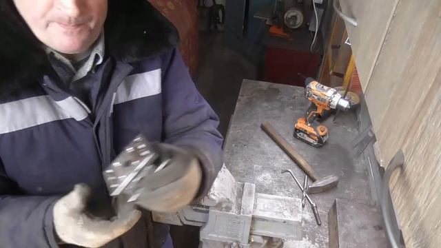 Изготовление кольцерезки. Глубокие чаши из тонкого щита. смотреть онлайн