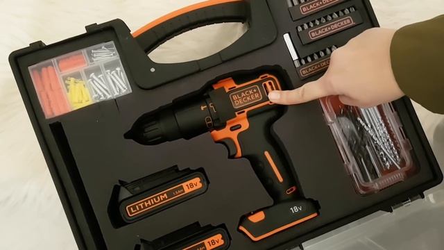 Idea regalo per LUI: trapano avvitatore Black+Decker смотреть онлайн