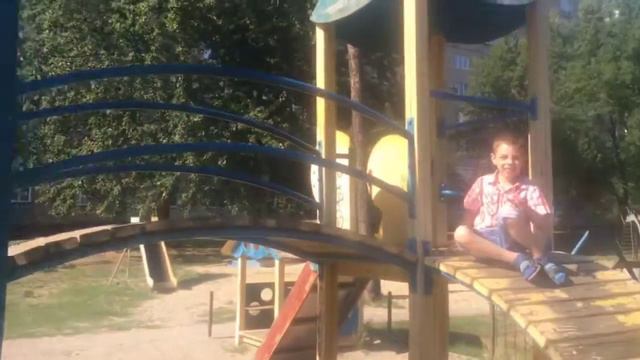 ПЛОЩАДКА игры на площадке! выходной в парке! видео для детей смотреть онлайн