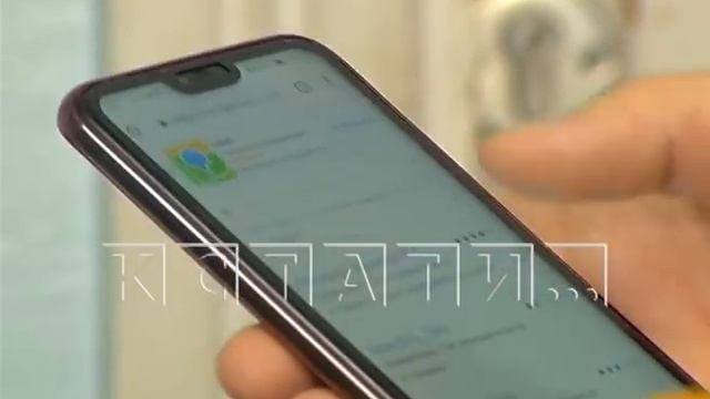 От улыбок к угрозам и шантажу - скрытой камерой мы сняли как из пенсионеров выбивают деньги