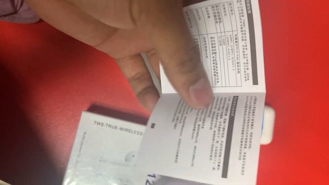 Беспроводные наушники TWS I12 смотреть онлайн