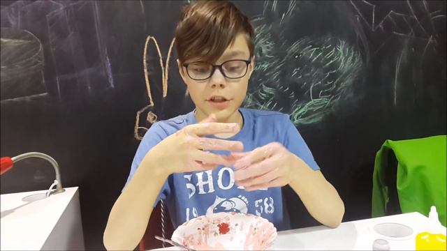 ЛИЗУН ИЗ КЛЕЯ ПВА " ЛУЧ "!!! И 6 ВИДОВ КЛЕЯ КОТОРЫЕ НЕ РАБОТАЮТ!!! смотреть онлайн