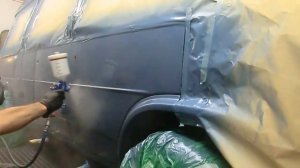 Реставрация и двухцветная покраска микроавтобуса