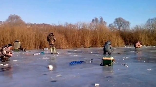Рыбалка зимой на реке Оке . Нижегородская обл. смотреть онлайн