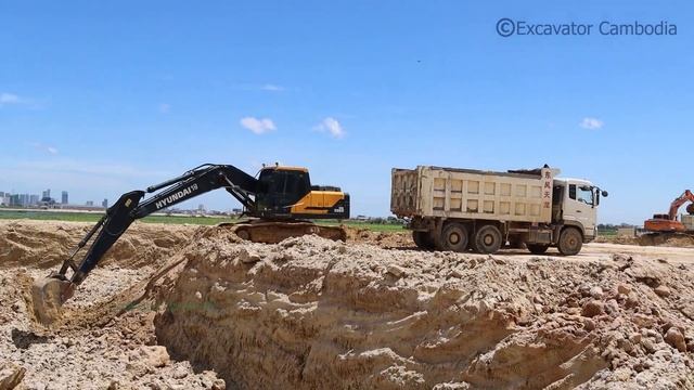 HYUNDAI HX 220S Excavator Build Pond Loading Dump Trucks смотреть онлайн
