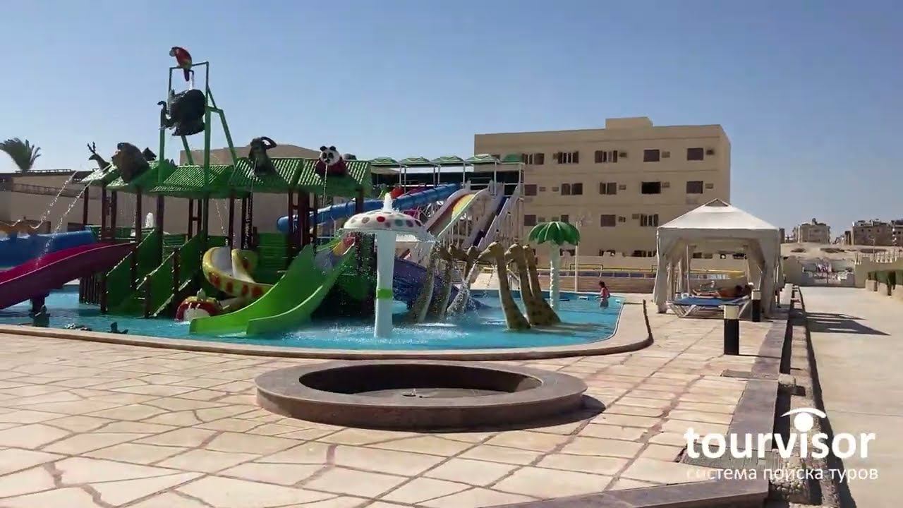 Sunny Days Mirette Family Resort смотреть онлайн