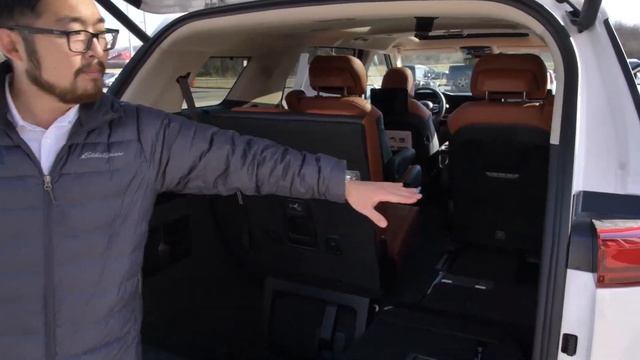 2022 Kia Carnival SX Prestige Walk-Around-Interior & Exterior Walkthrough смотреть онлайн