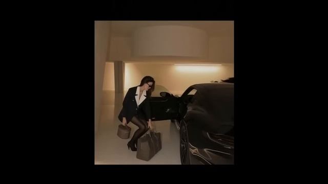 Pov: You Are RICH GIRLBOSS