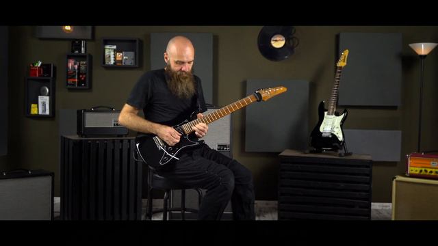 Ibanez AZ24047-BK - Guitar Demo With Peta Lukács