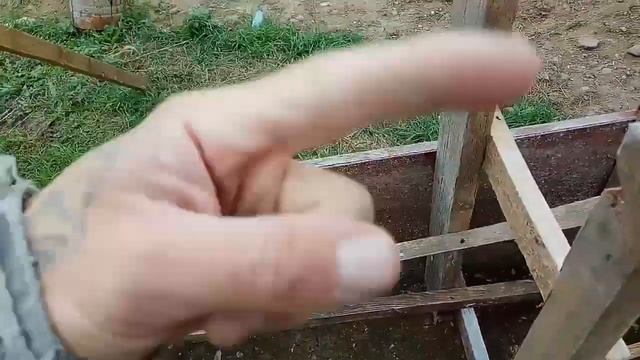 Стройка круглого дома из монолитного опилкобетона. смотреть онлайн