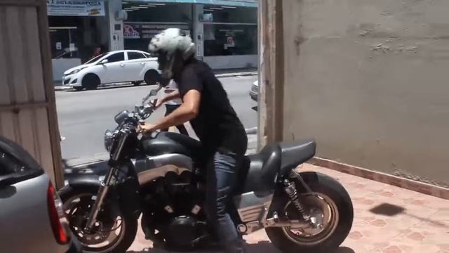 V-Max 1200 Mad Max Little Drift смотреть онлайн