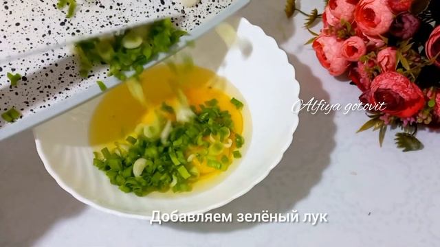 Такой вкусный завтрак я ещё не ела! Простой и лёгкий завтрак! Быстрый рецепт! смотреть онлайн