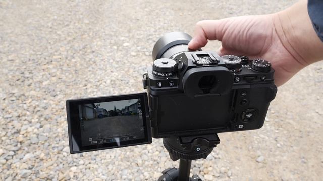 Fujifilm XF 33mm F1.4 LM WR Review (vs. the Fujifilm 35mm F1.4) смотреть онлайн