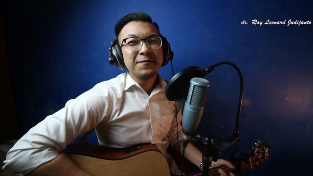 CAN YOU FEEL THE LOVE TONIGHT - OST Lion King 2019 LIVE COVER dr. Ray Leonard Judijanto CORT AD810 смотреть онлайн
