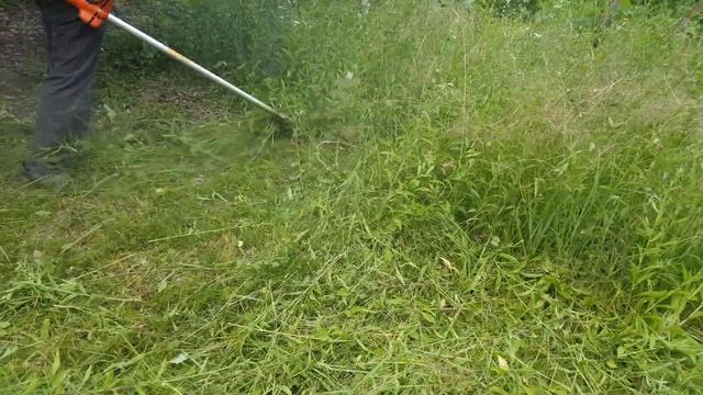 Husqvarna 545 rx cut very large grass with a 3 mm line смотреть онлайн