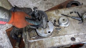 Токарный станок 1К62 - Фартук, частичный разбор.