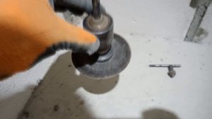 Как быстро опустить канализационный стояк без участия соседей