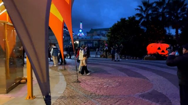 Парад зомби. Сочи парк октябрь 2021.?ЛАЗАРЕВСКОЕ СЕГОДНЯ?СОЧИ.