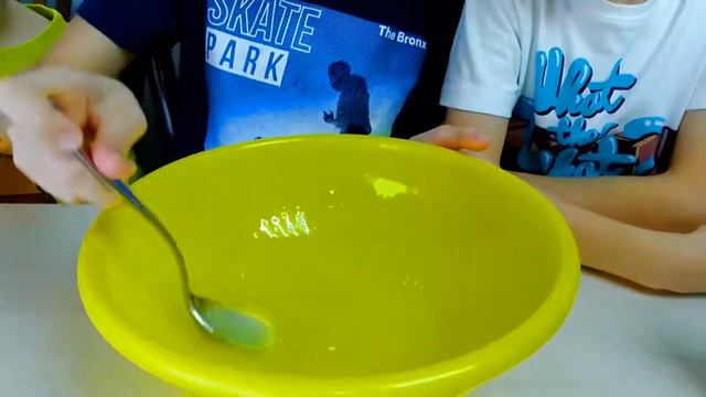 Делаем слайм! Слайм или лизун своими руками! Лизун в домашних условиях смотреть онлайн