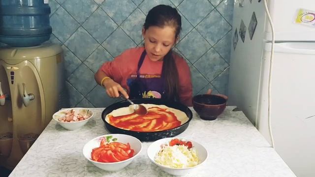 Приготовление пиццы. Готовим пиццу легко и вкусно! смотреть онлайн