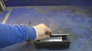 Делаем приспособу для сведения спусков ножа