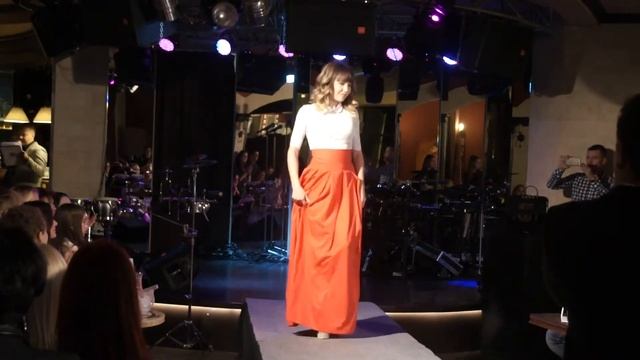 Дефиле« Наряд мечты »лучшие девочки из Smooth.style Рязань смотреть онлайн