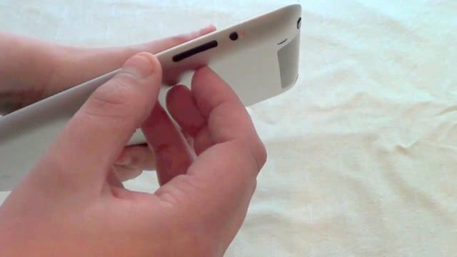 Unboxing of The New iPad 64GB 4G and first boot смотреть онлайн