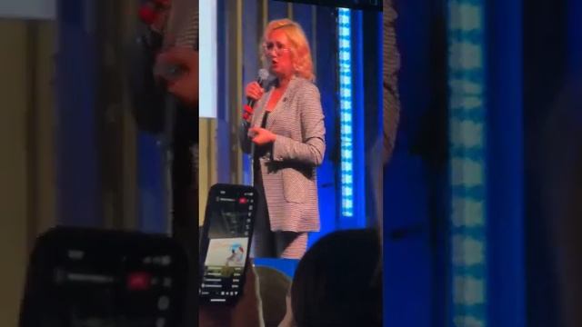 Бизнес презентация туристической компании Incruises