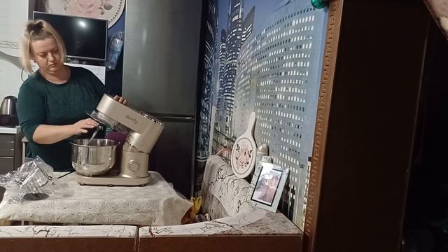 КУПИЛА ПЛАНЕТАРНЫЙ МИКСЕР. МОЯ МЕЧТА, МОЙ НОВЫЙ ПОМОЩНИК. смотреть онлайн