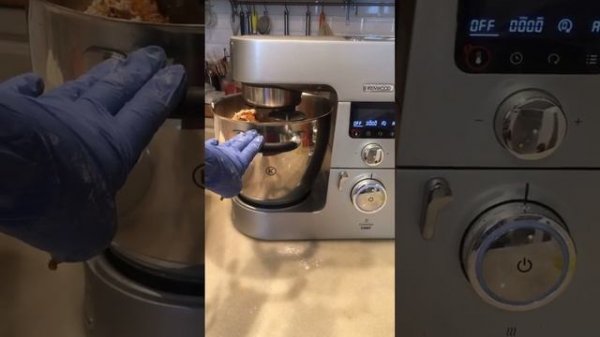 victoriabredis_saved_live_10000000_187972042909291_6296655404414904336_n.mp4