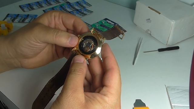 Orient FUT0G002W0 – попробуй открой... смотреть онлайн