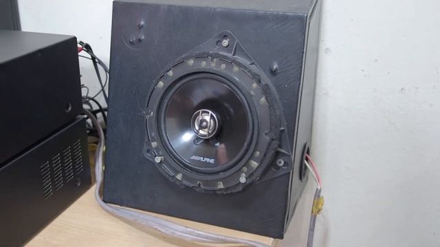 Alpine STE-162C VS BOSE Radio MD CD смотреть онлайн