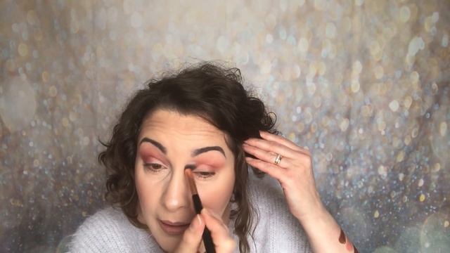 I Heart Makeup / I Heart Revolution Surprise Rose Gold Egg смотреть онлайн