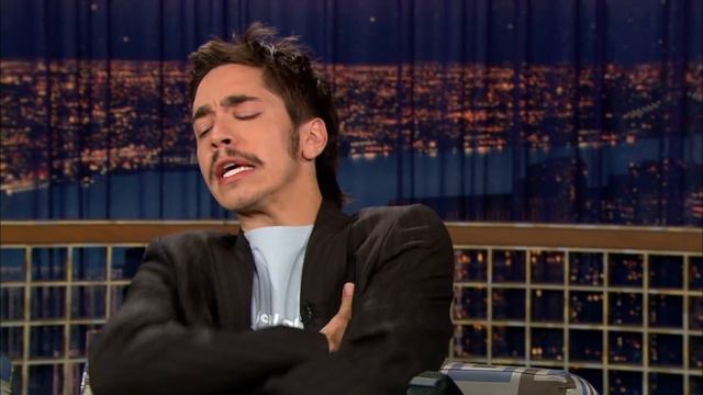 Justin Long's Matt Dillon & Ted Levine Impressions - "Late Night With Conan O'Brien" смотреть онлайн