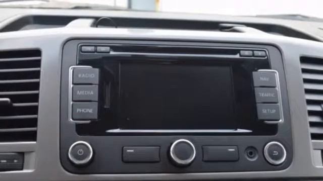 Volkswagen Transporter 2.0 TDI 140 PK 7-DSG L2H1 DC COMFORTLINE AC / Leer смотреть онлайн