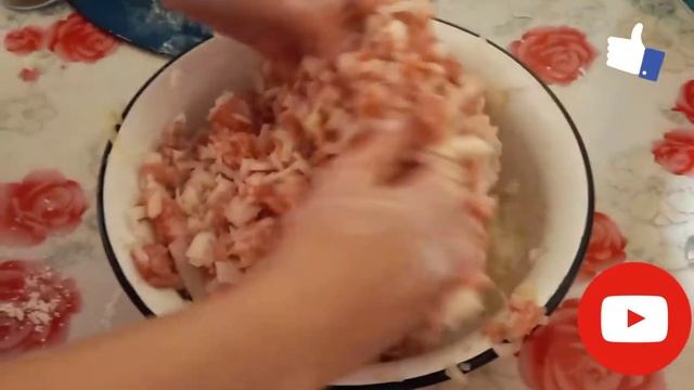 МУЖ КАЗАХ УЧИТ ГОТОВИТЬ ЖЕНУ МАНТЫ Наш ПЕРВЫЙ ВЛОГ ЧТО ИЗ ЭТОГО ВЫШЛО? СМОТРИТЕ САМИ БЕЗ ХЕЙТА смотреть онлайн